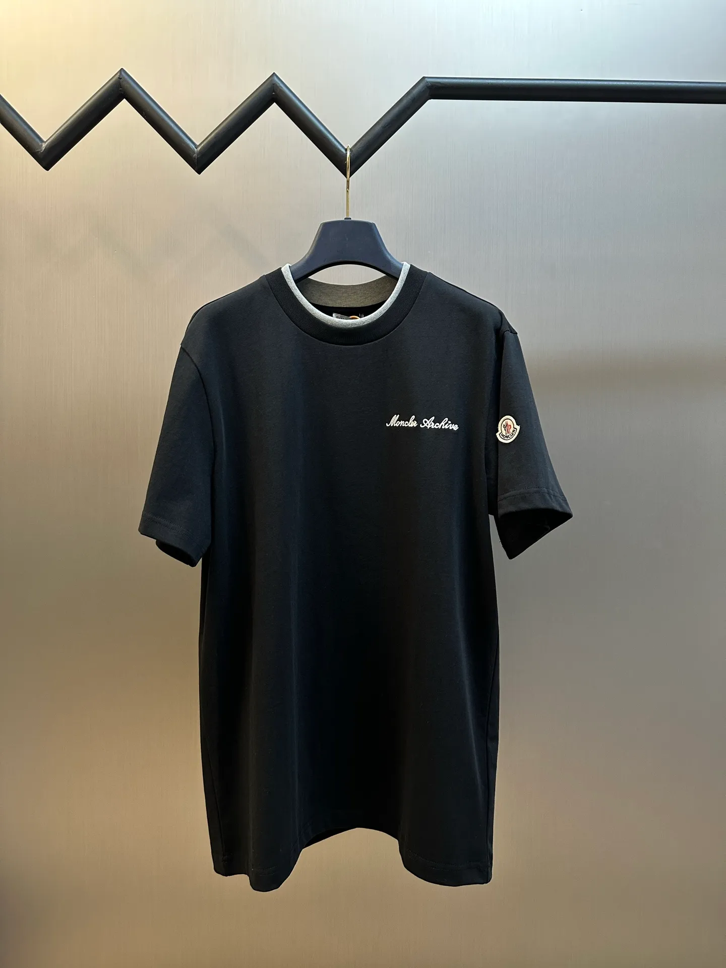Moncler ， ， Moncler ， ， ， 。 ， ， Moncler 。 ， ， ， ， ， 。 size：s m l xl